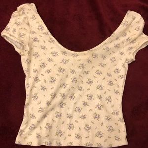H&M Floral Wide Neck Tee size Small